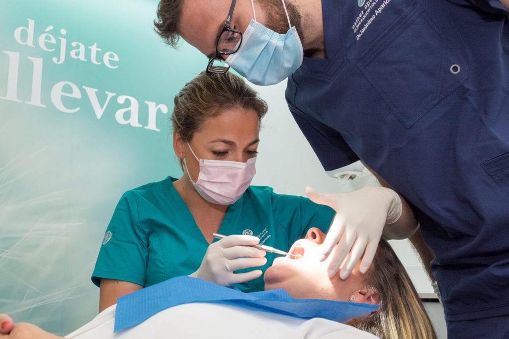 clinica odontologia sevilla